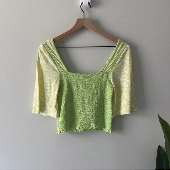 Free People Marigold Top in Key Lime Combo Smocked half Sleeve Cropped top green - Picture 4 of 13